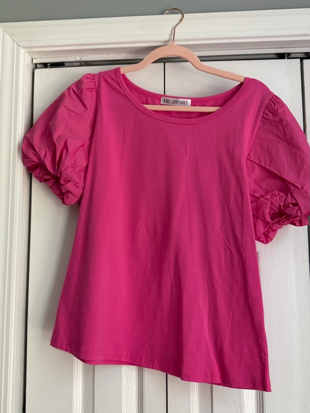 Women's Puff Sleeve Scoop Neck Top - Hot Pink